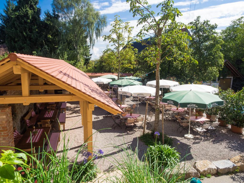 Gasthof Zum Goldenen Kreuz Wilhelmsdorf  Buitenkant foto
