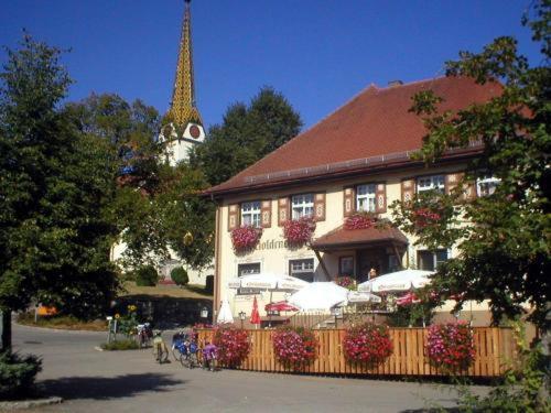 Gasthof Zum Goldenen Kreuz Wilhelmsdorf  Buitenkant foto